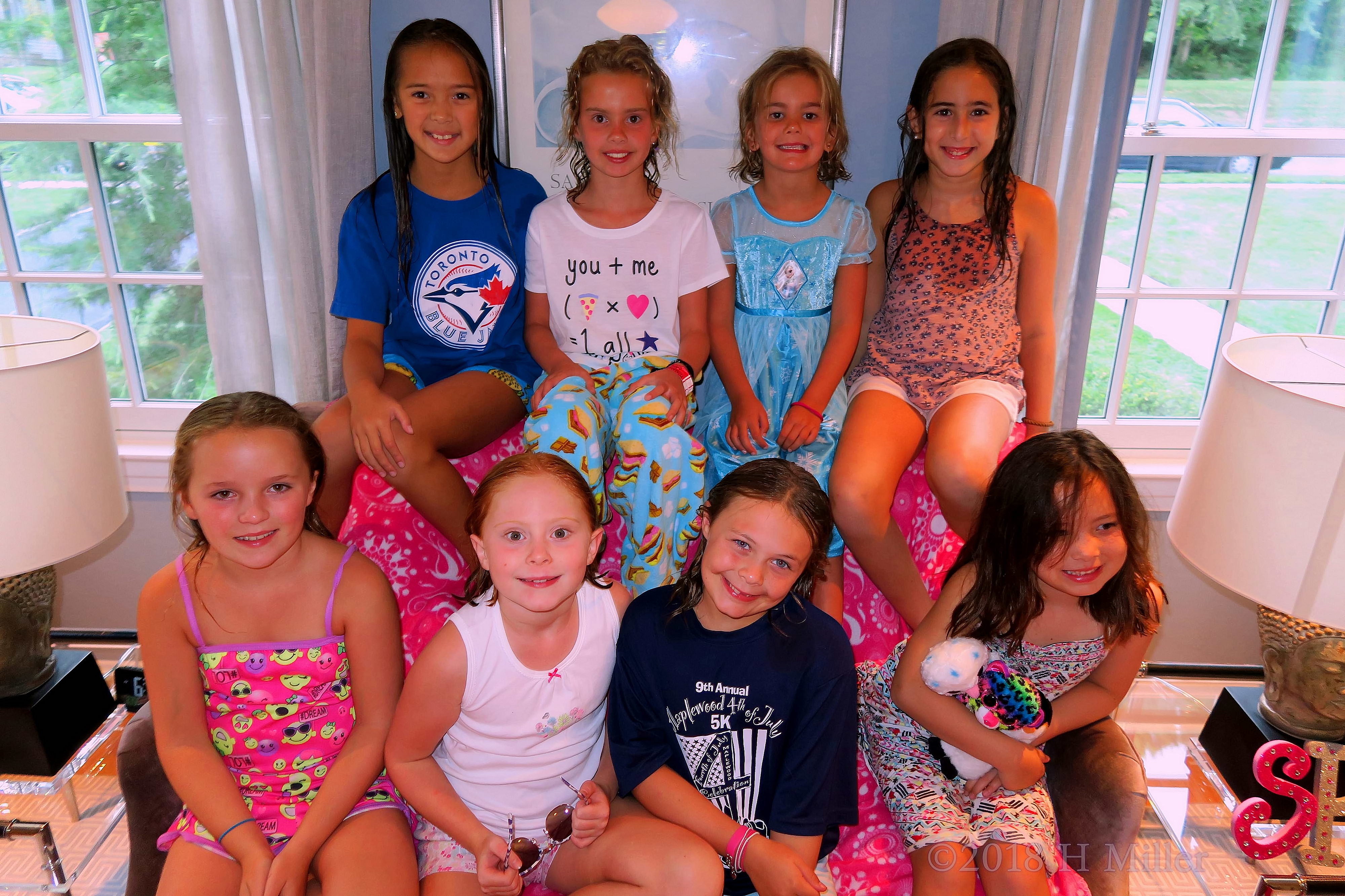 Joyful Girls Having A Photo Taken Together At The Spa For Girls! Joyful Girls Having A Photo Taken Together At The Spa For Girls!