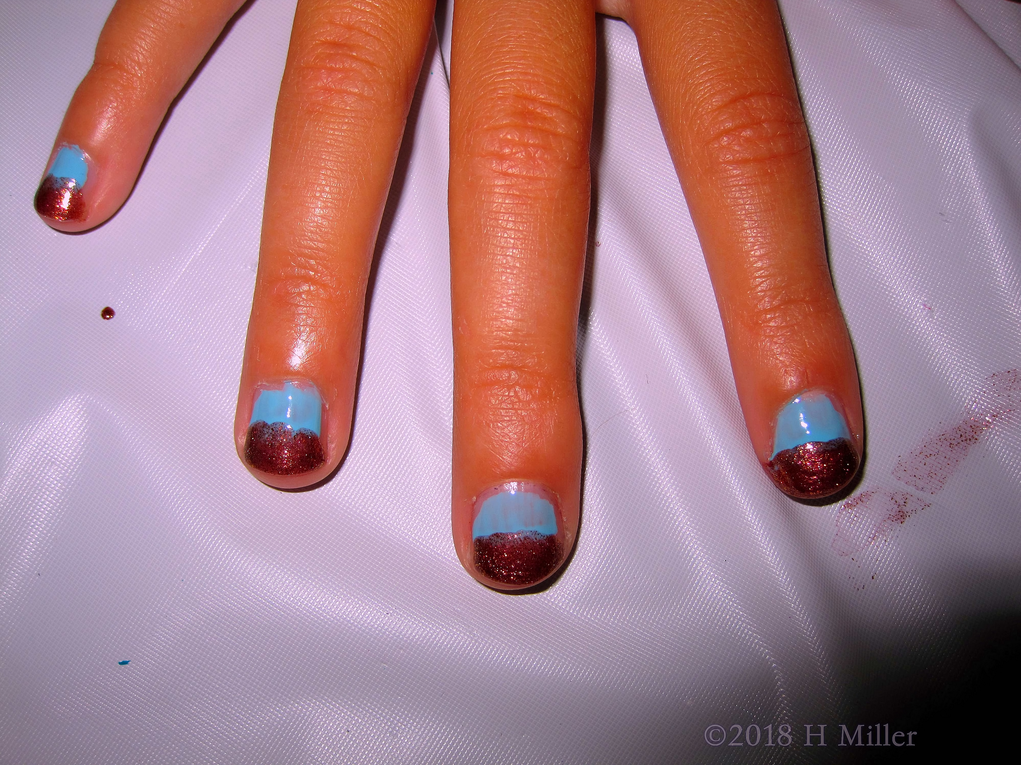 Kids Ombre Nail Art Looks Super Cool. Kids Ombre Nail Art Looks Super Cool.