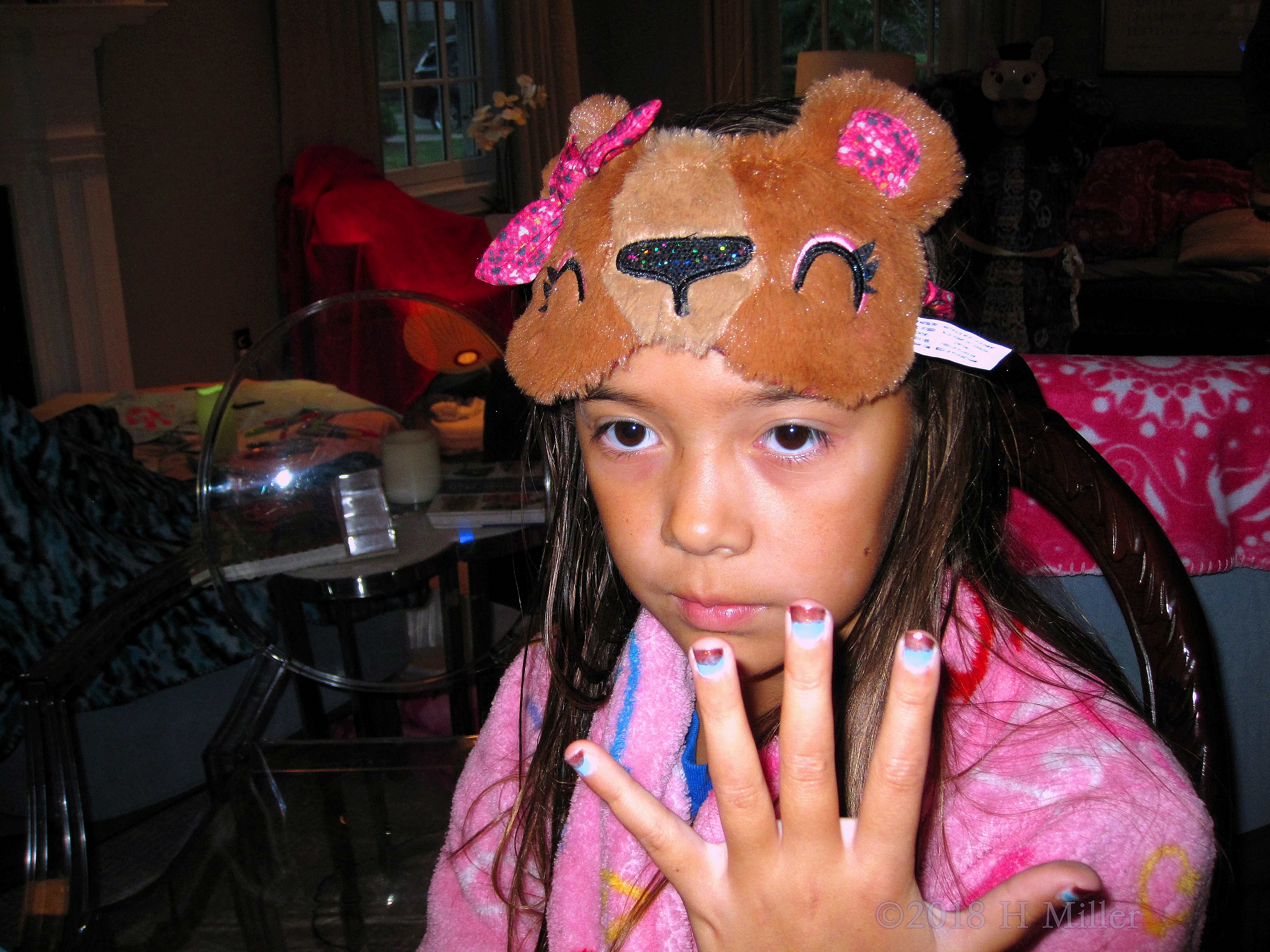 She Gets Her Cool Manicure Done! She Gets Her Cool Manicure Done!