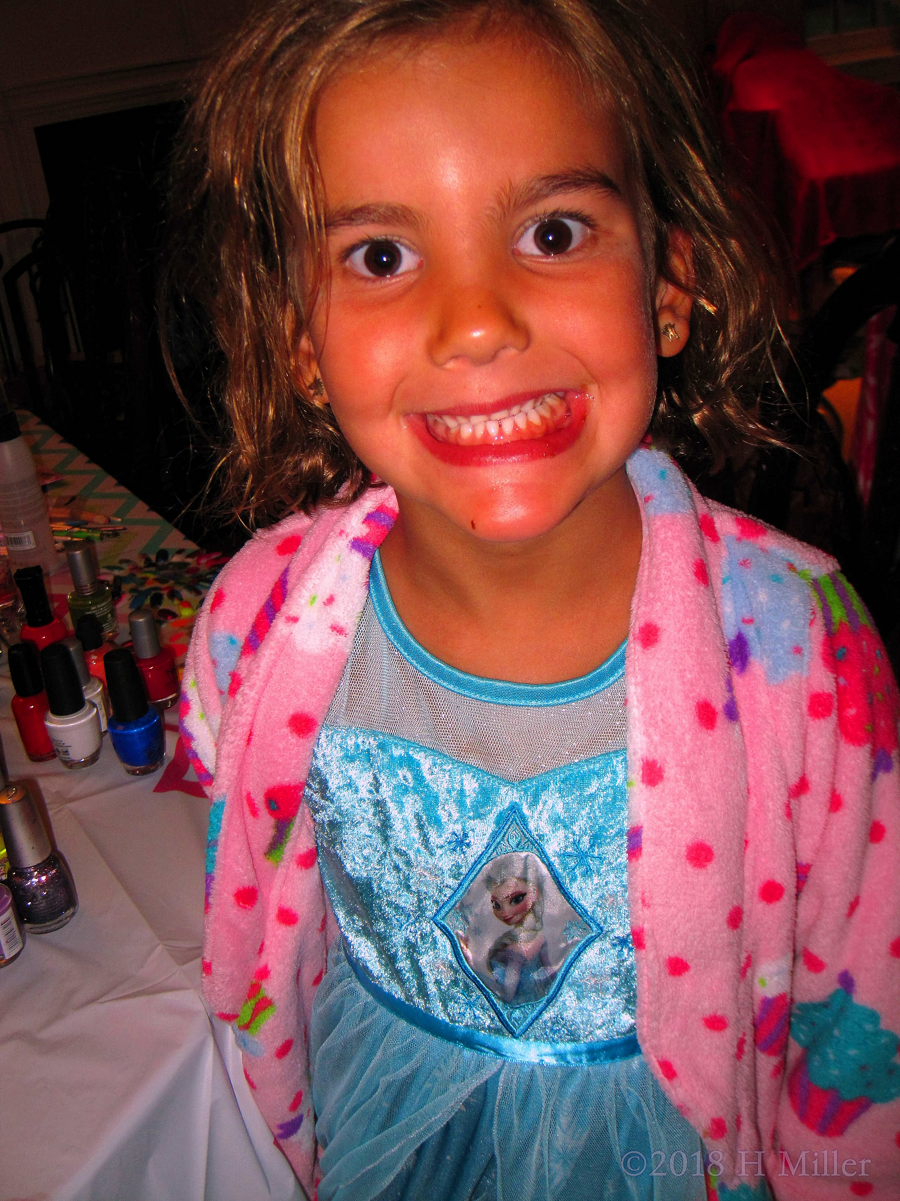 Smiling Big At The Kids Spa Party! Smiling Big At The Kids Spa Party!