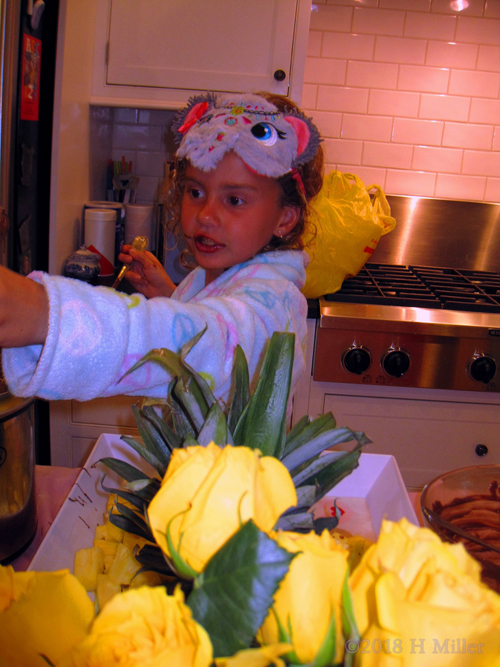 Clicked While Enjoying Delicacies At The Spa Birthday Party! Clicked While Enjoying Delicacies At The Spa Birthday Party!