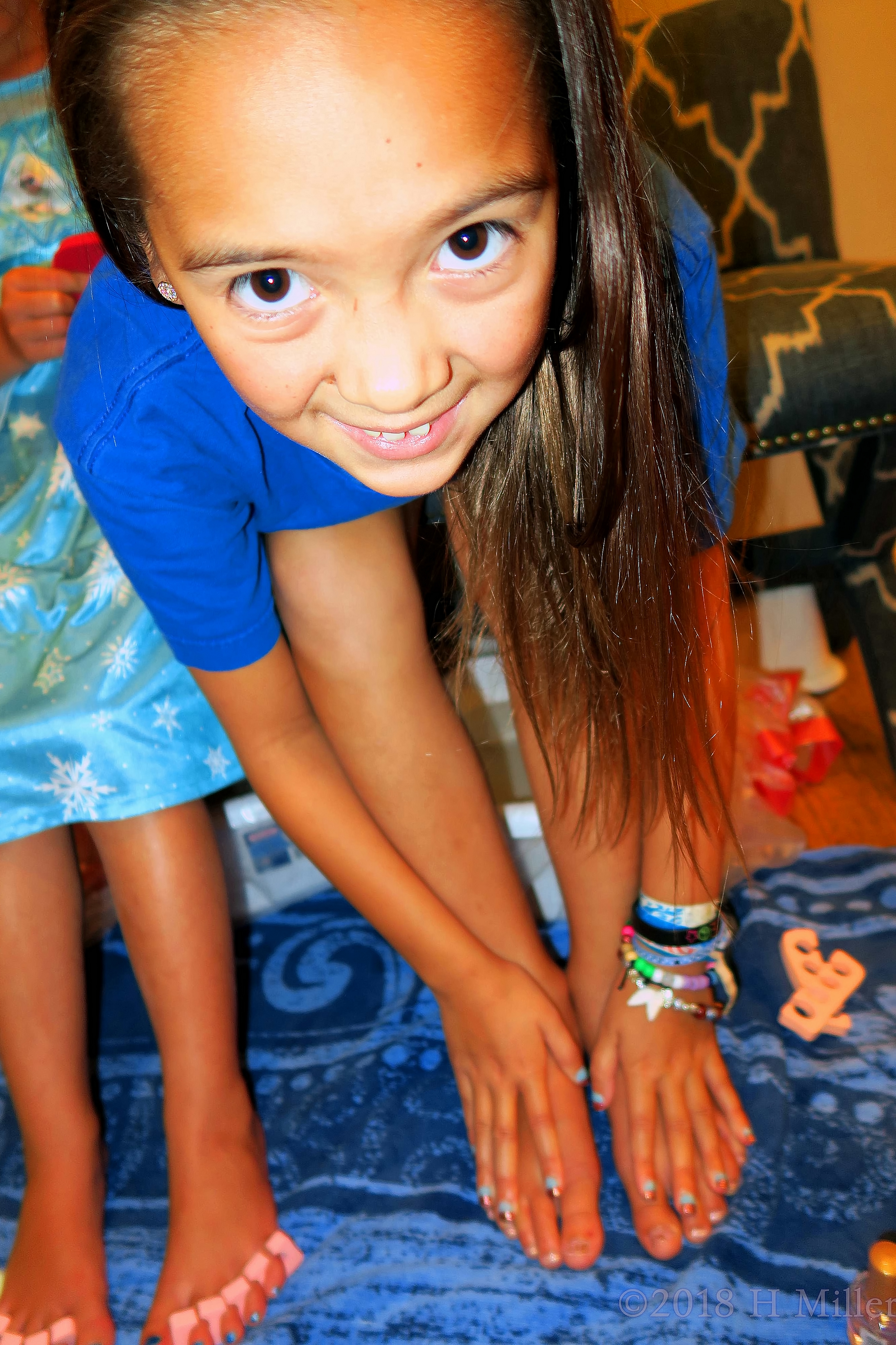 Creative Way To Show Off Her Mini Mani And Pedi. Creative Way To Show Off Her Mini Mani And Pedi.