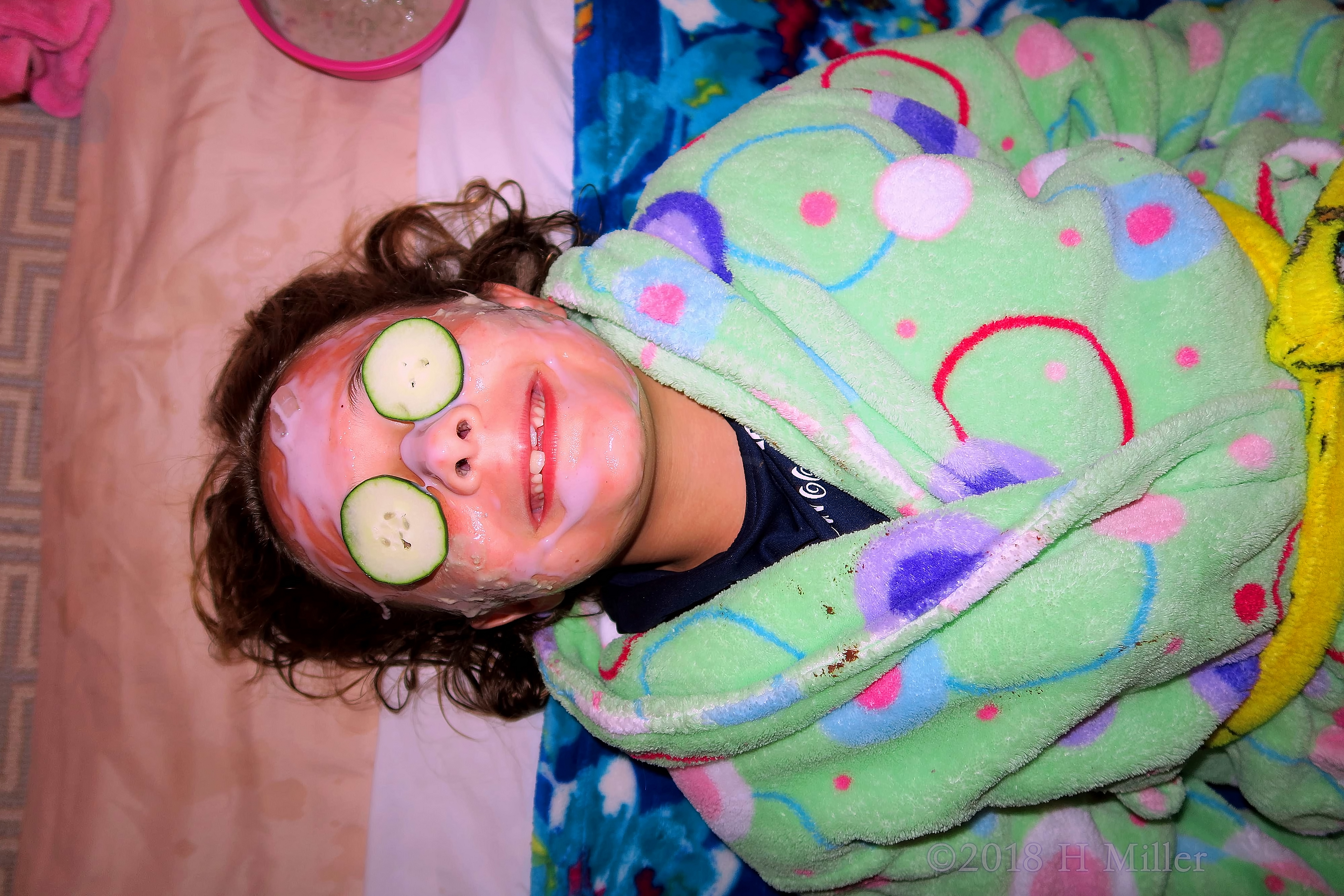 It's Girls Facial Time. It's Girls Facial Time.