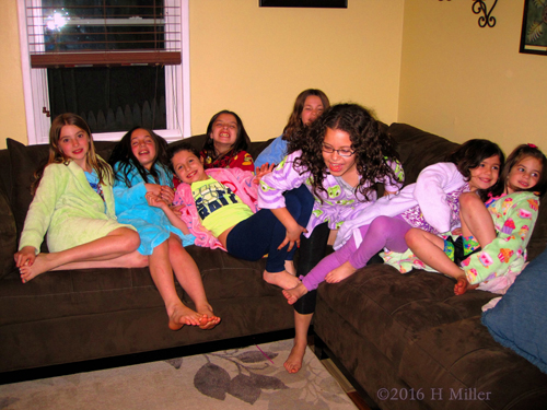 Giggling Before The Spa Party Giggling Before The Spa Party