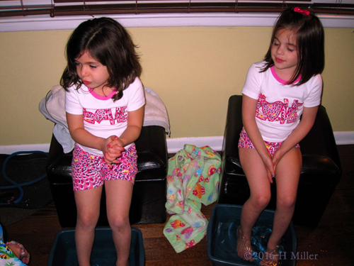 Hanging Out During Pedicures In Matching Love Shirts Hanging Out During Pedicures In Matching Love Shirts