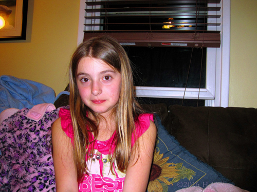 Hanging Out During The Girls Spa Party Hanging Out During The Girls Spa Party