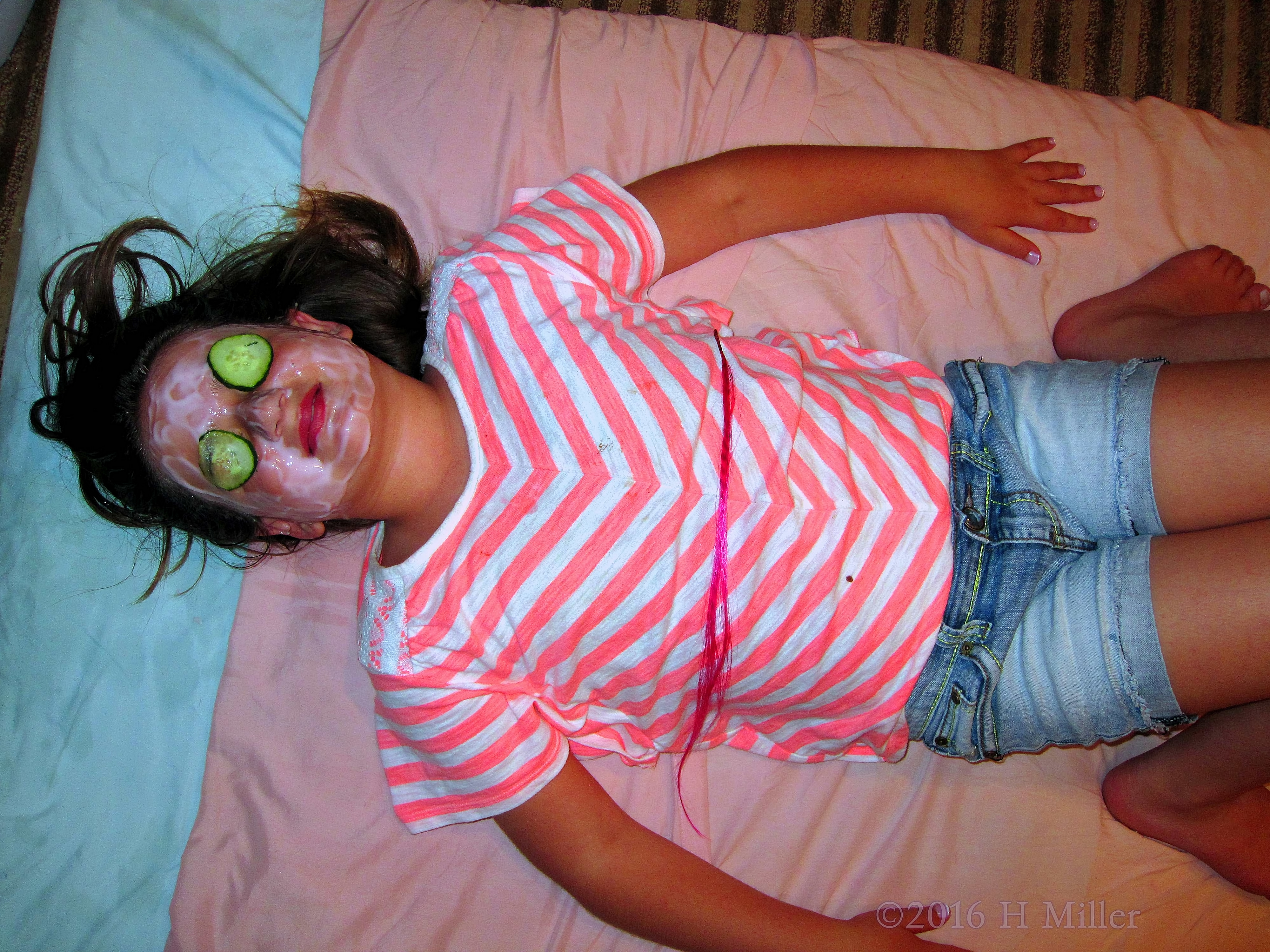 Relaxing In A Homemade Face Mask Relaxing In A Homemade Face Mask