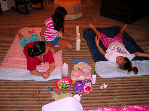 Hanging Out In The Facial And Massage Area Hanging Out In The Facial And Massage Area