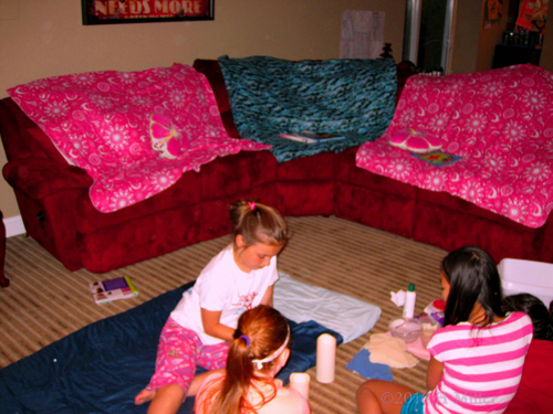 Hanging Out In The Kids Spa Hanging Out In The Kids Spa
