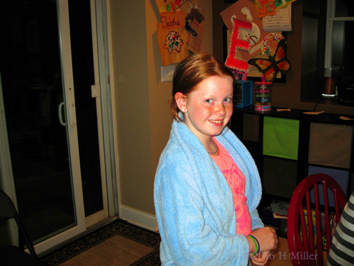 She Loves Her New Fishtail Braid! She Loves Her New Fishtail Braid!