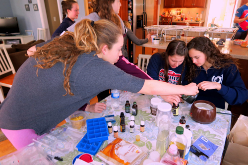 Friends Help Each Other With Kids Crafts