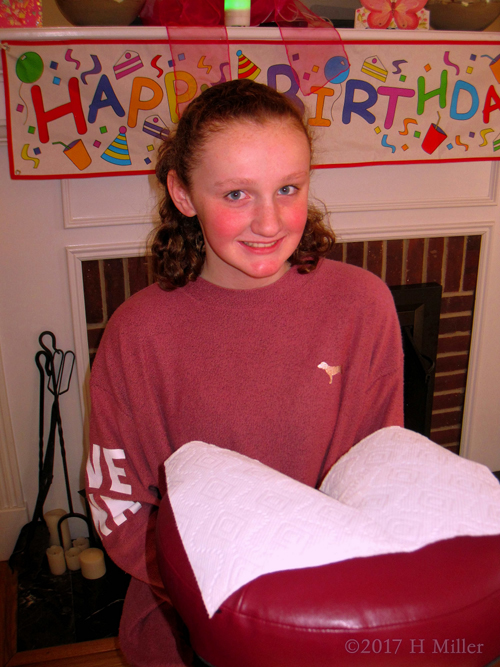 Party Guest Ready For Chair Massage Party Guest Ready For Chair Massage