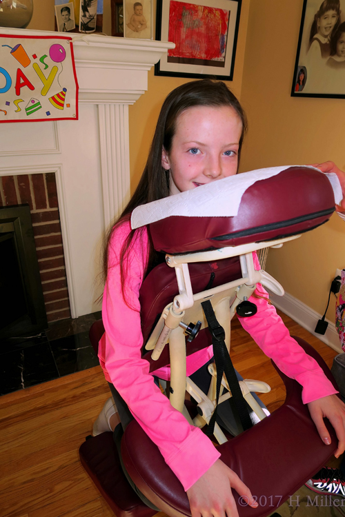 Party Guest Ready For Her Birthday Party Massage Party Guest Ready For Her Birthday Party Massage