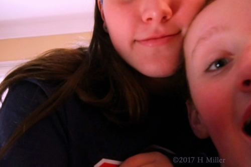 Selfie Fun With Party Guests! Selfie Fun With Party Guests!