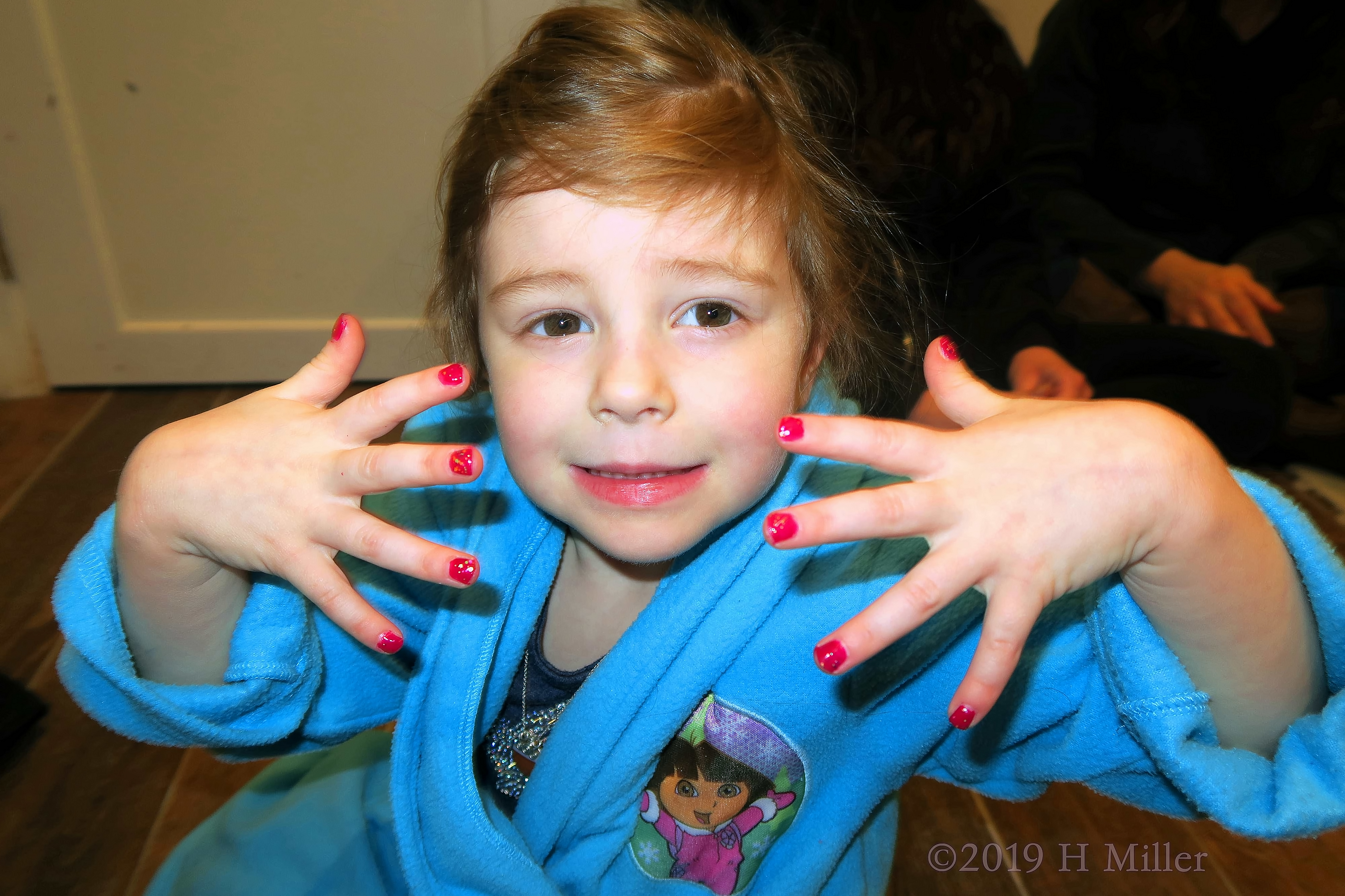 Spa Party Guest Modeling Red Glitter Kids Manicure