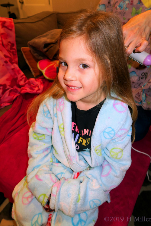 Smiling While Getting Curls Smiling While Getting Curls