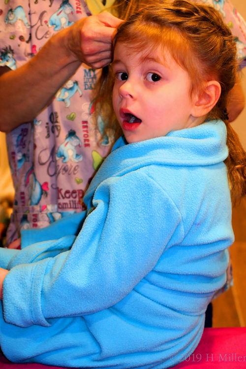 Surprised At How Cute Her Braided Girls Hairstyle Is Turning Out Surprised At How Cute Her Braided Girls Hairstyle Is Turning Out