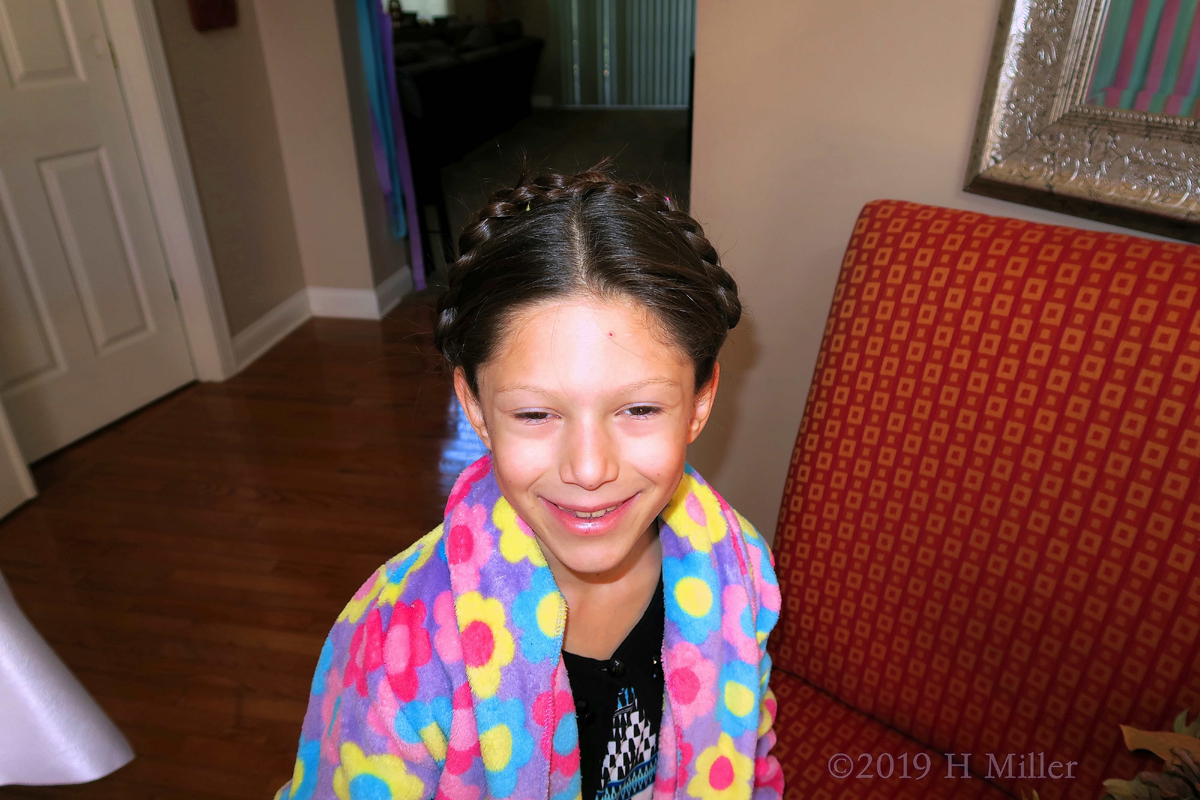 Captured In Her Crown! Kids Party Guest Gets Braided Hair Crown For Kids Hairstyle! 1