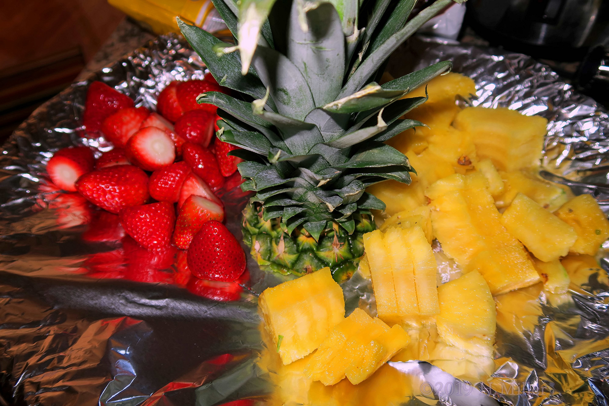 Healthy Habits! Strawberries And Pineapple Fruit Tray For Party Guests! 