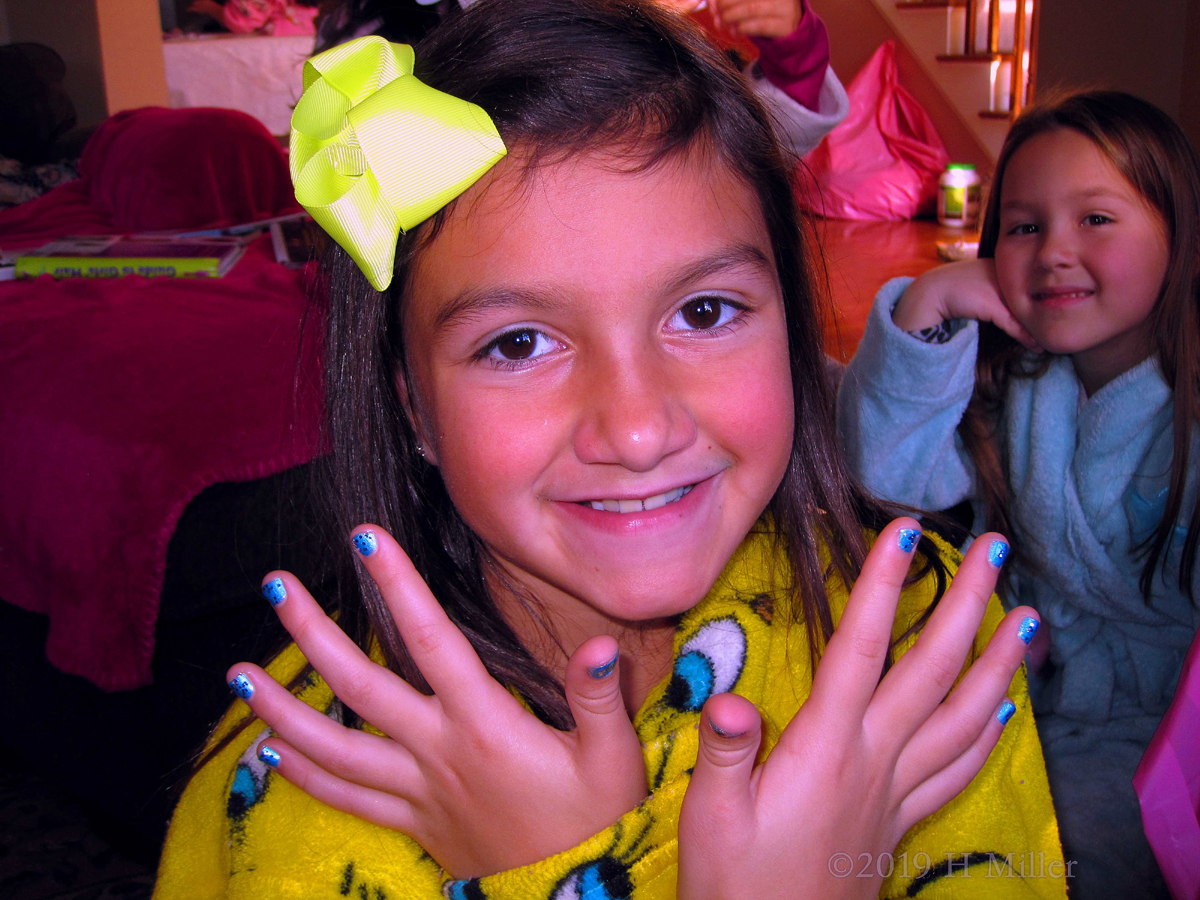 Sunshine And Strawberries! Party Guest Poses With Kids Mani!