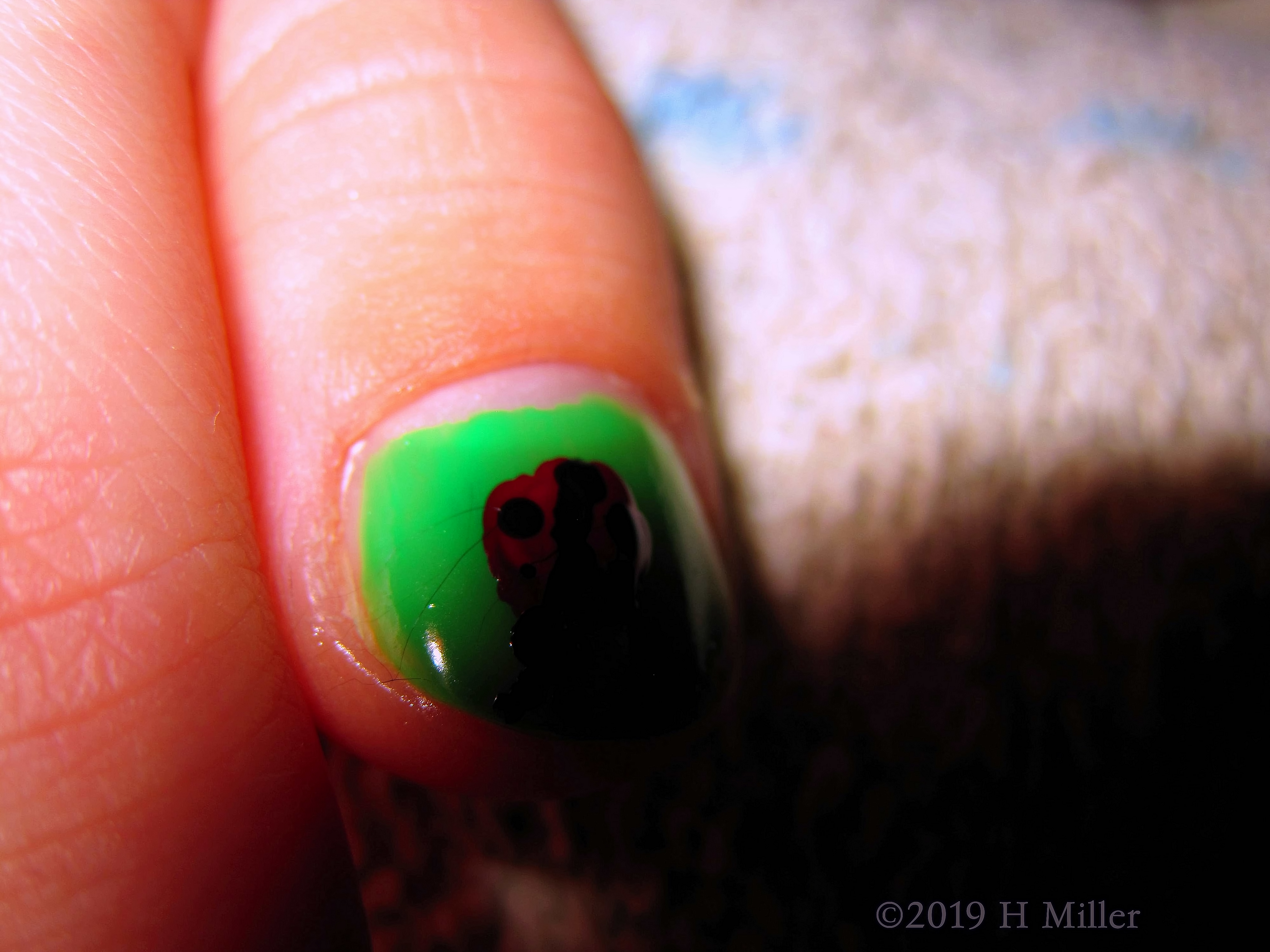 Designer Nails! Kids Manicure Features Nail Art! Designer Nails! Kids Manicure Features Nail Art!