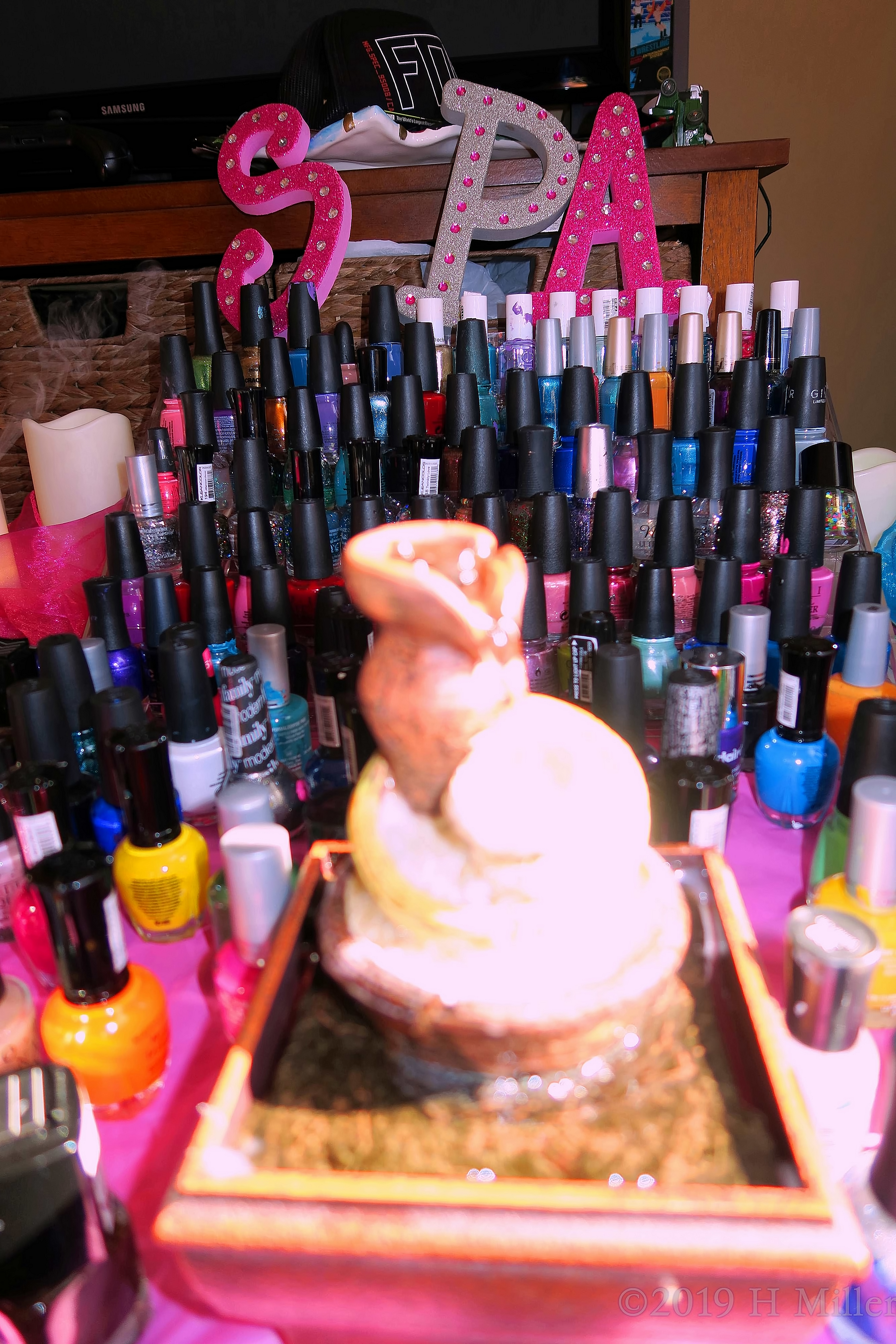 Pour My Polish! Kids Nail Salon Station! Pour My Polish! Kids Nail Salon Station!