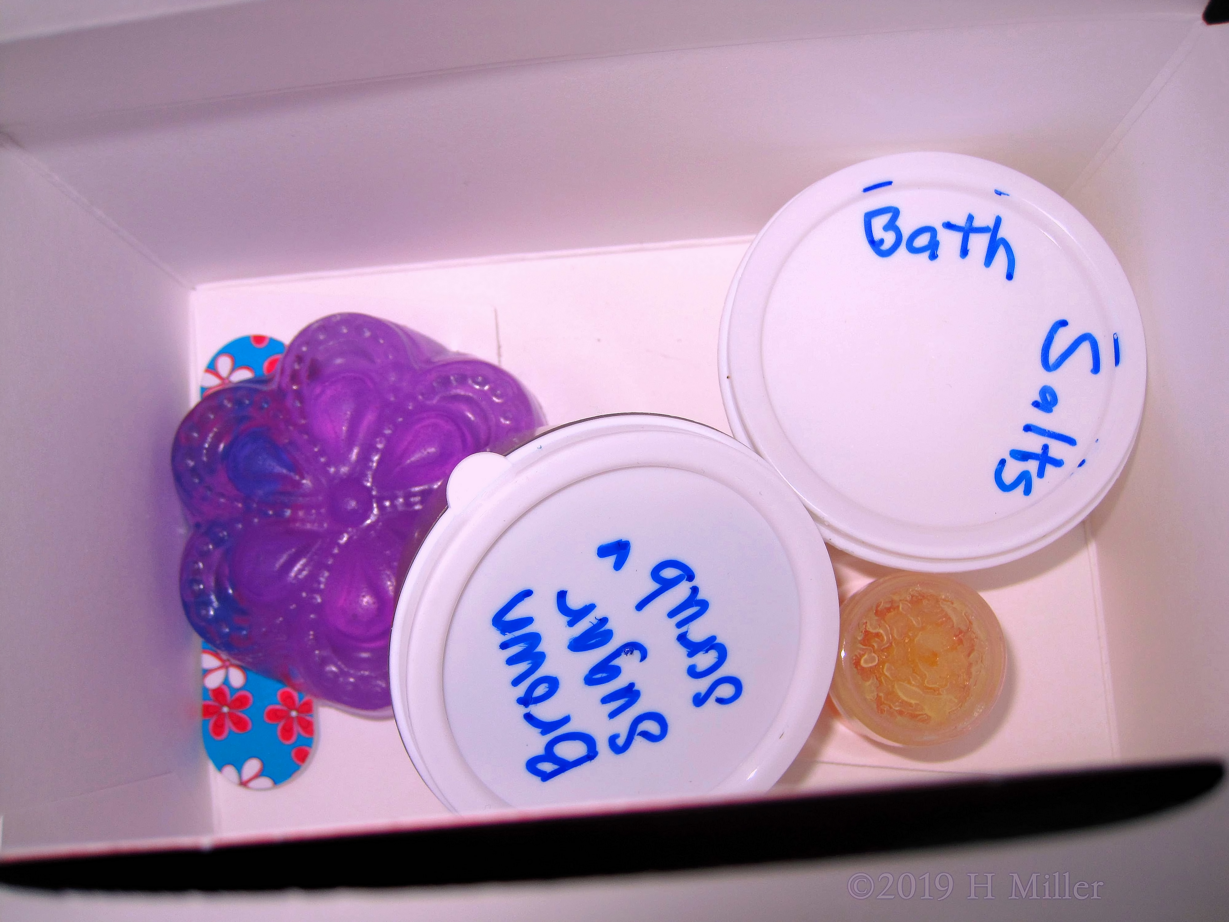Scrubs And Soaps! Kids Spa Birthday Crafts For Party Guests! Scrubs And Soaps! Kids Spa Birthday Crafts For Party Guests!