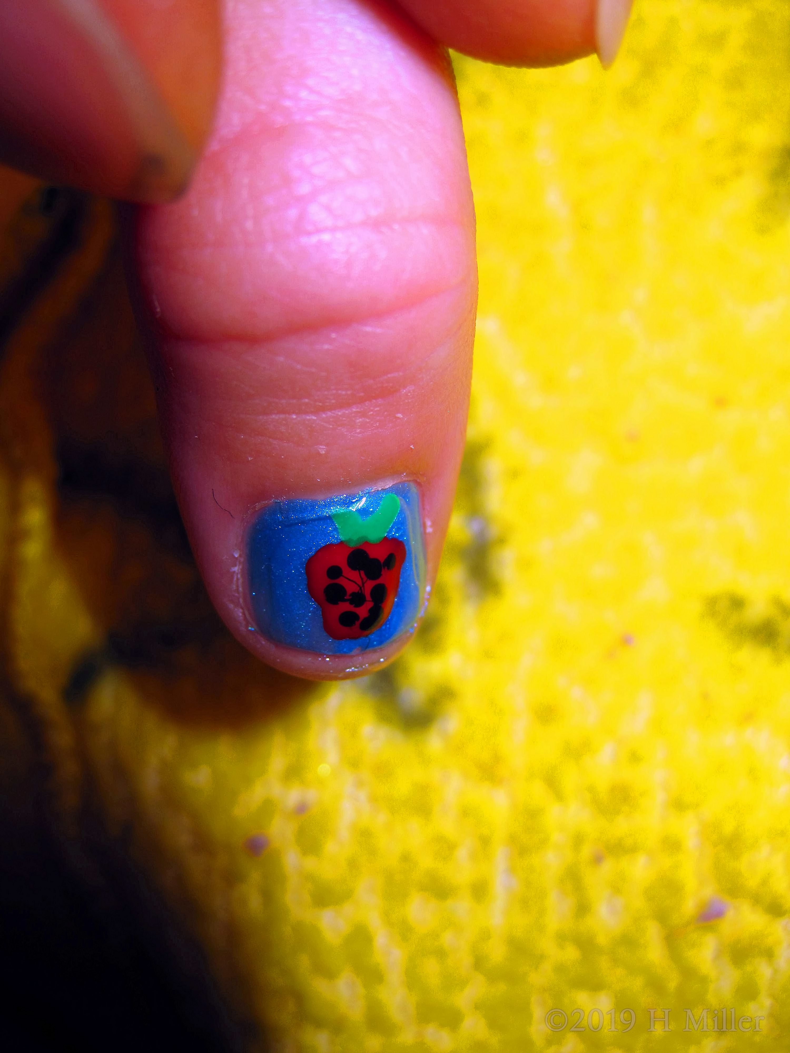 Strawberries And Spas! Strawberry Nail Design For Kids Mani! Strawberries And Spas! Strawberry Nail Design For Kids Mani!