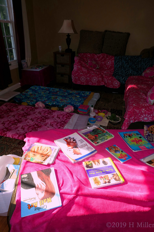 Collection Of Spa Decor! Kids Nail Design Books For Spa Party Guests! Collection Of Spa Decor! Kids Nail Design Books For Spa Party Guests!