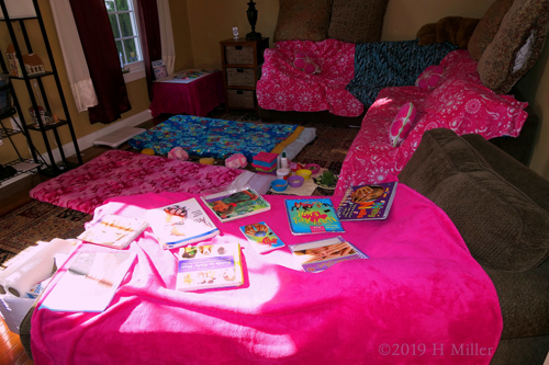 Comfort And Nail Designs! Kids Spa Party Setup! Comfort And Nail Designs! Kids Spa Party Setup!