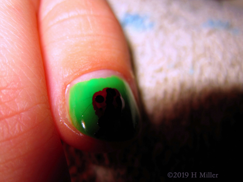 Designer Nails! Kids Manicure Features Nail Art! Designer Nails! Kids Manicure Features Nail Art!