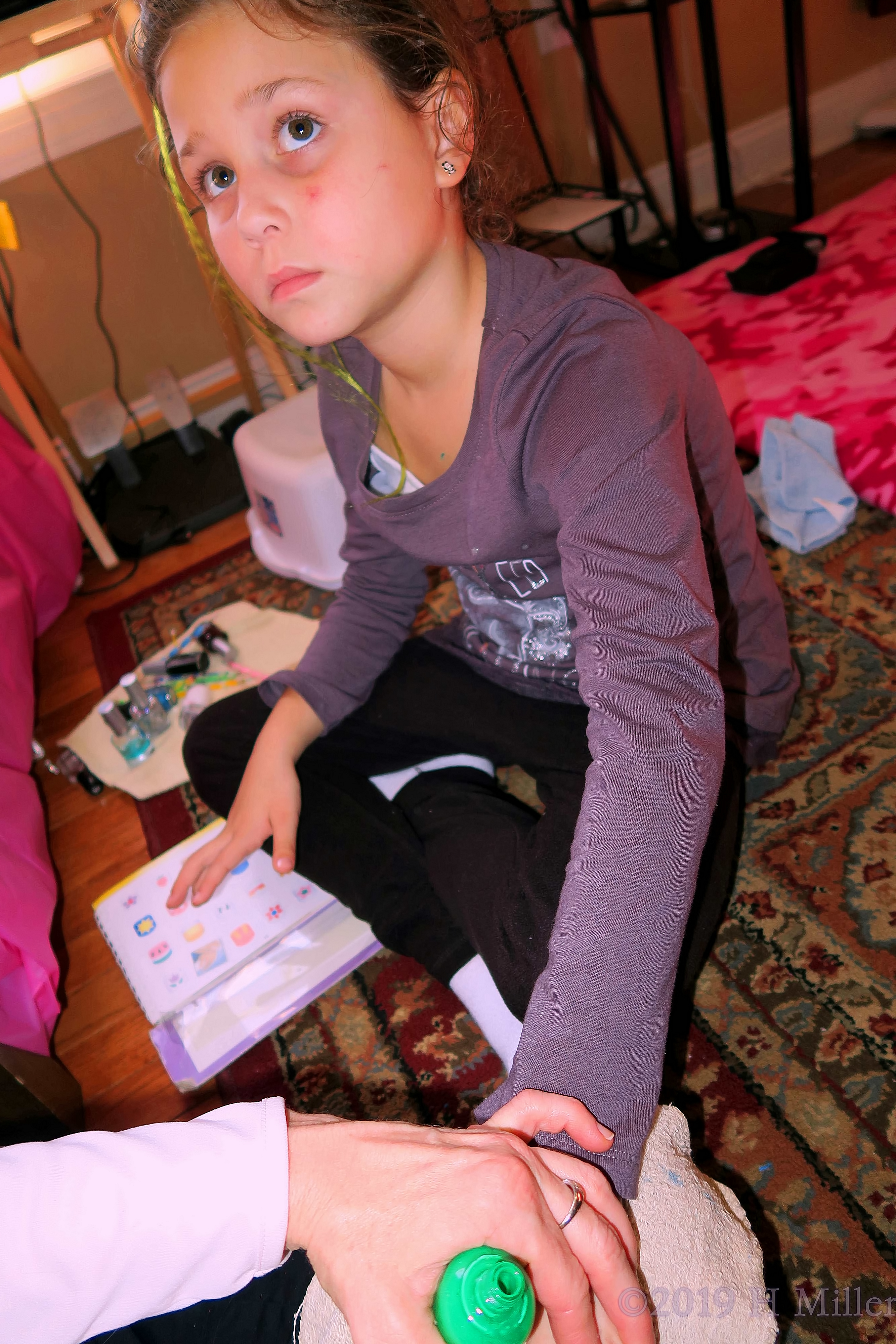 Green Is Good! Kids Mani On Spa Party Guest With Green Polish! Green Is Good! Kids Mani On Spa Party Guest With Green Polish!