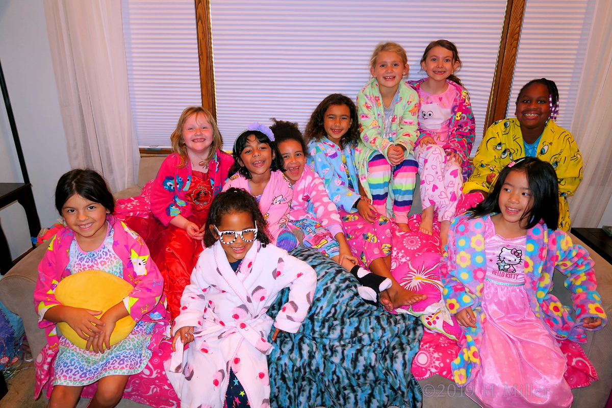 Ready In Robes! Kids Spa Party Group Photo! 