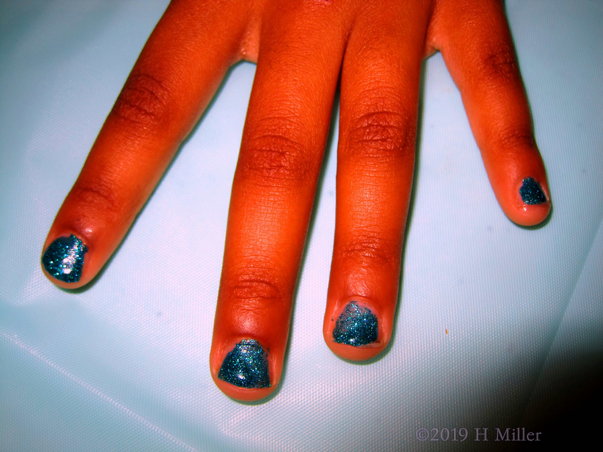 Shine Bright Like A Diamond! Blue Glitter Polish For Girls Manicure!