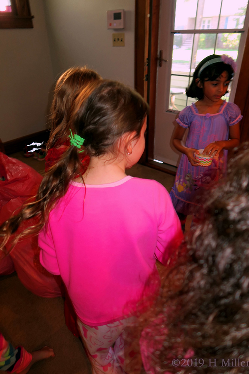 Back In Action! Party Guests Chat! Back In Action! Party Guests Chat!