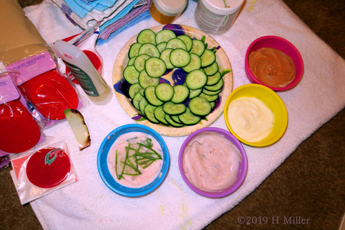 Facials And Masques! Facials At The Kids Spa! Facials And Masques! Facials At The Kids Spa!