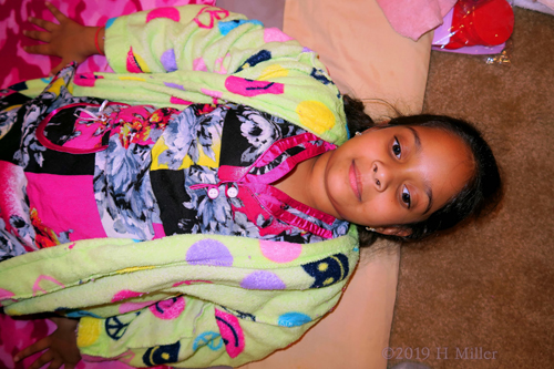 Pampered In Patterns! Kids Facial On Party Guest! Pampered In Patterns! Kids Facial On Party Guest!