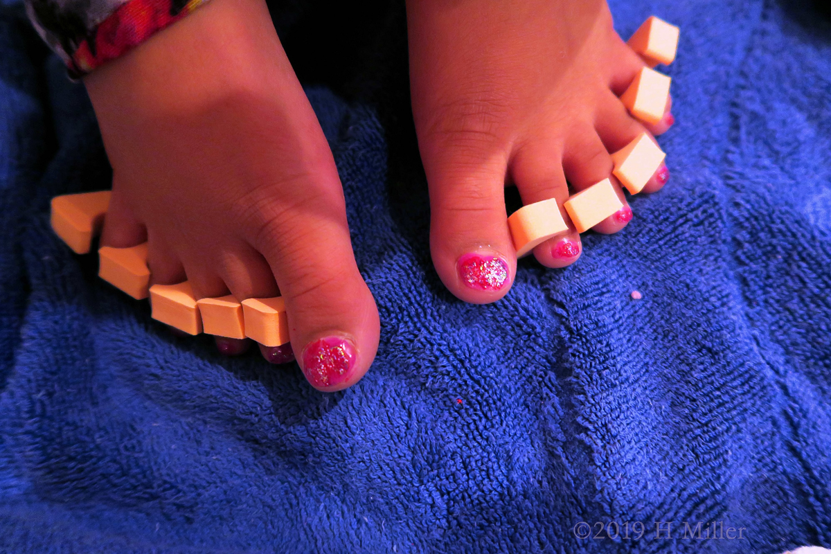 Pink Pedis! Kids Pedi On Party Guest Left To Dry! 1