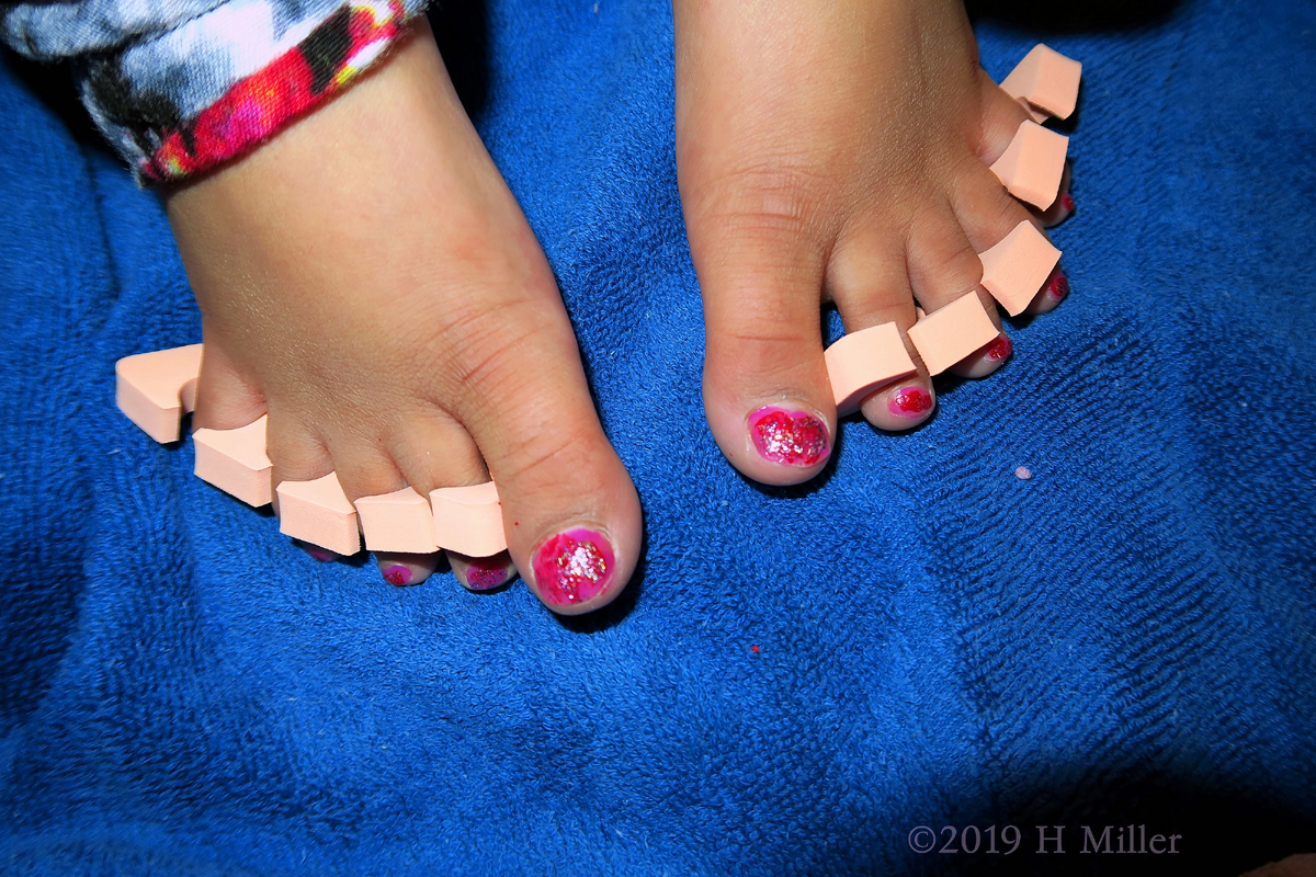 Pleasantly Pink Pedi! Kids Pedi On This Party Guest! 1