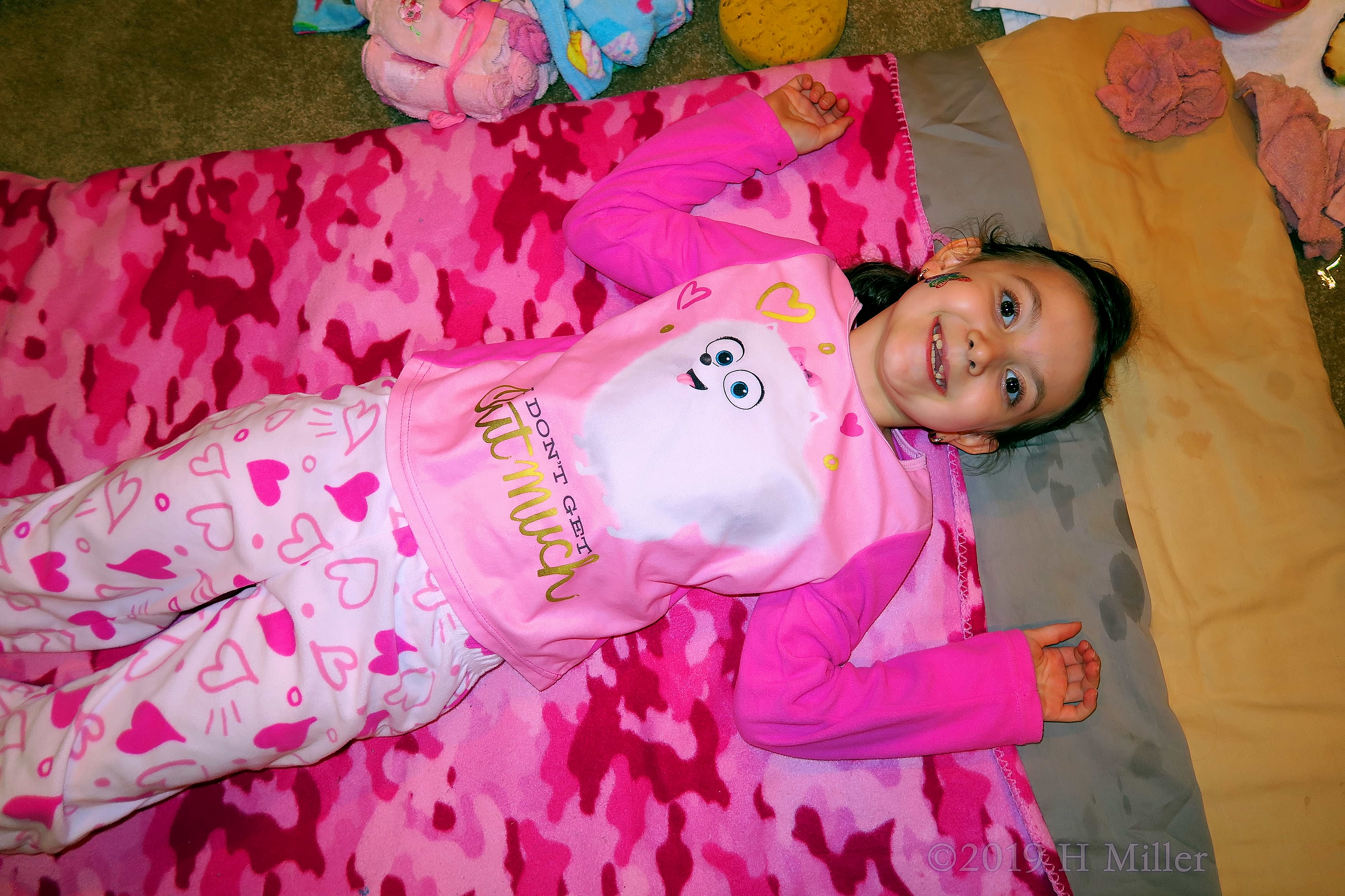 Camo Cozy! Kids Party Guest Gets Kids Facial! Camo Cozy! Kids Party Guest Gets Kids Facial!