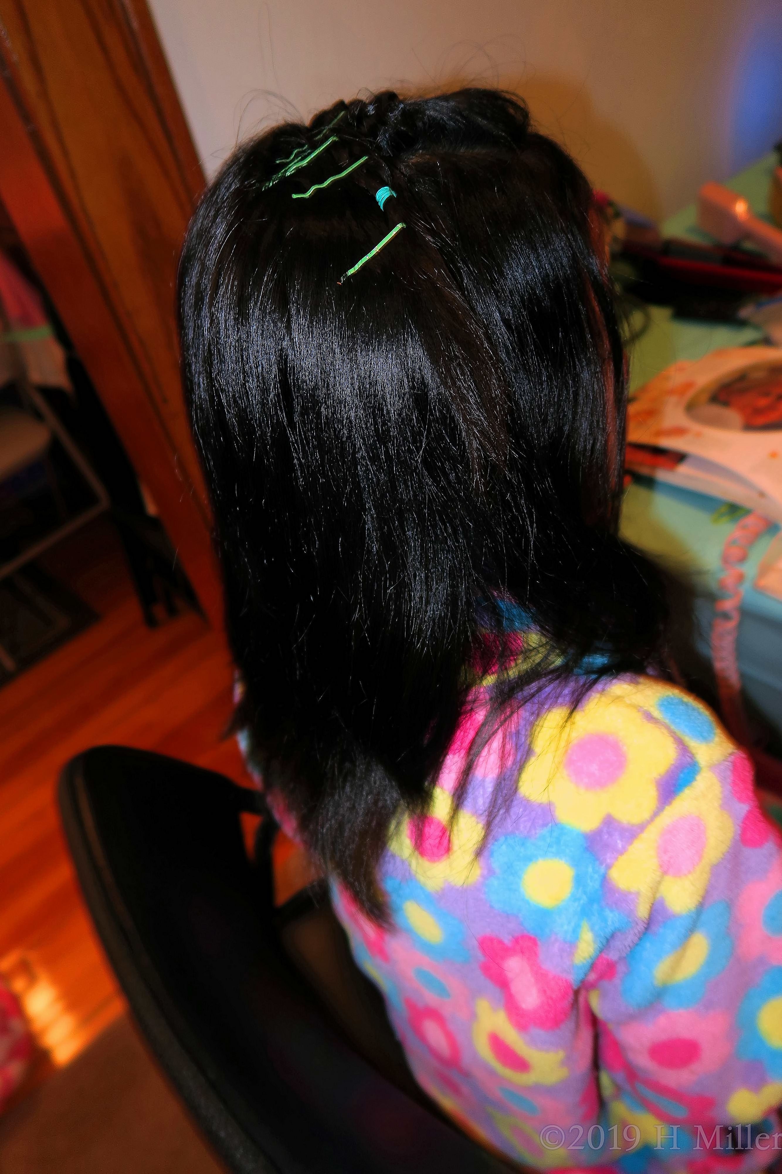 Flowers And Feathers! Spa Party Guest Gets Kids Hairstyle! Flowers And Feathers! Spa Party Guest Gets Kids Hairstyle!