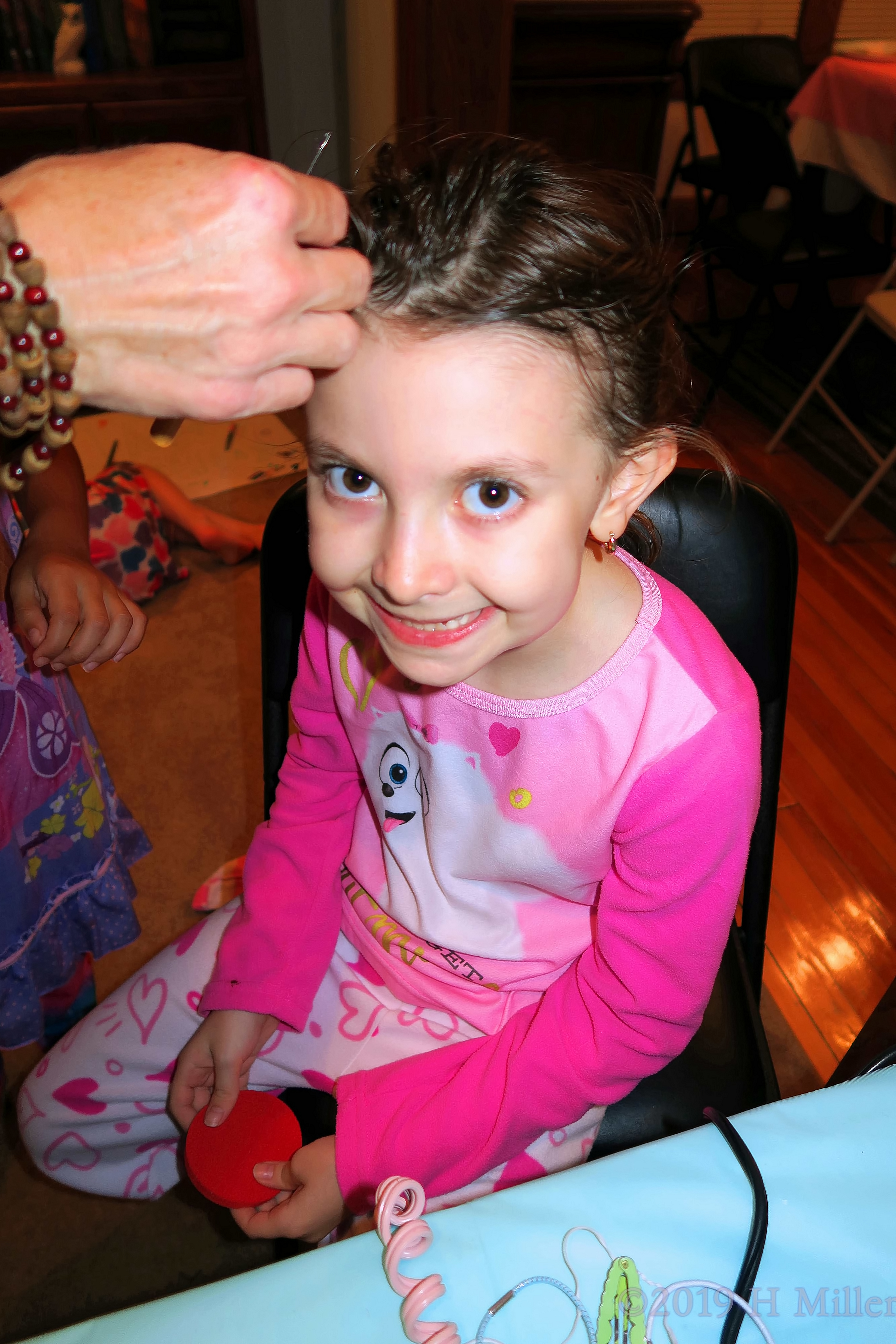 Hands On Hair Creations! Kids Hairstyle At Spa Party! Hands On Hair Creations! Kids Hairstyle At Spa Party!