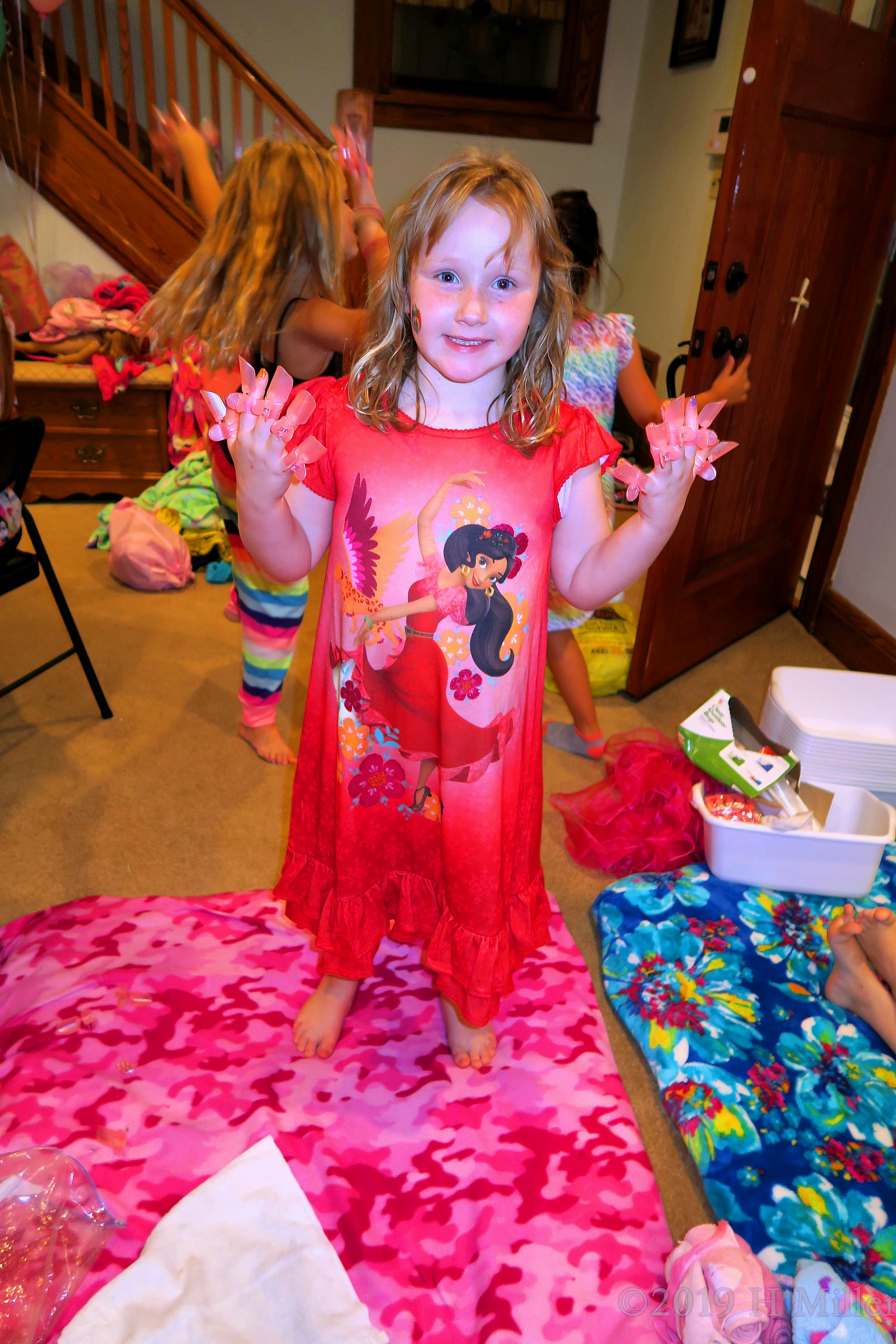 Mashing Up Manicures! Kids Mani At The Girls Spa! 4 Mashing Up Manicures! Kids Mani At The Girls Spa! 4