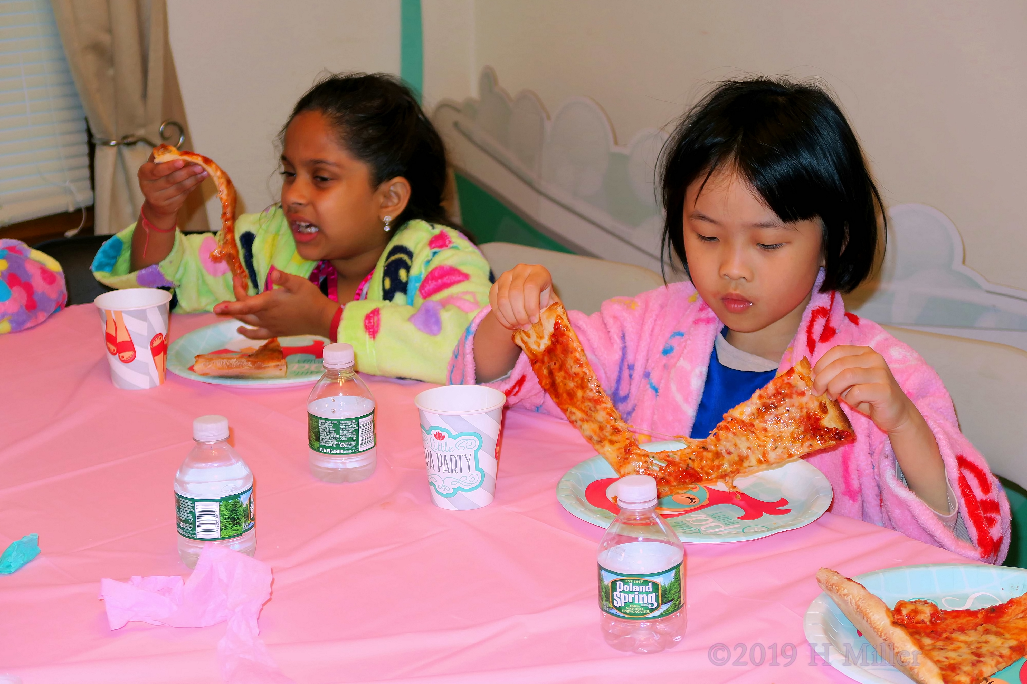 Piece Of Pizza In Pink! Spa Party Guests Have A Snack! Piece Of Pizza In Pink! Spa Party Guests Have A Snack!