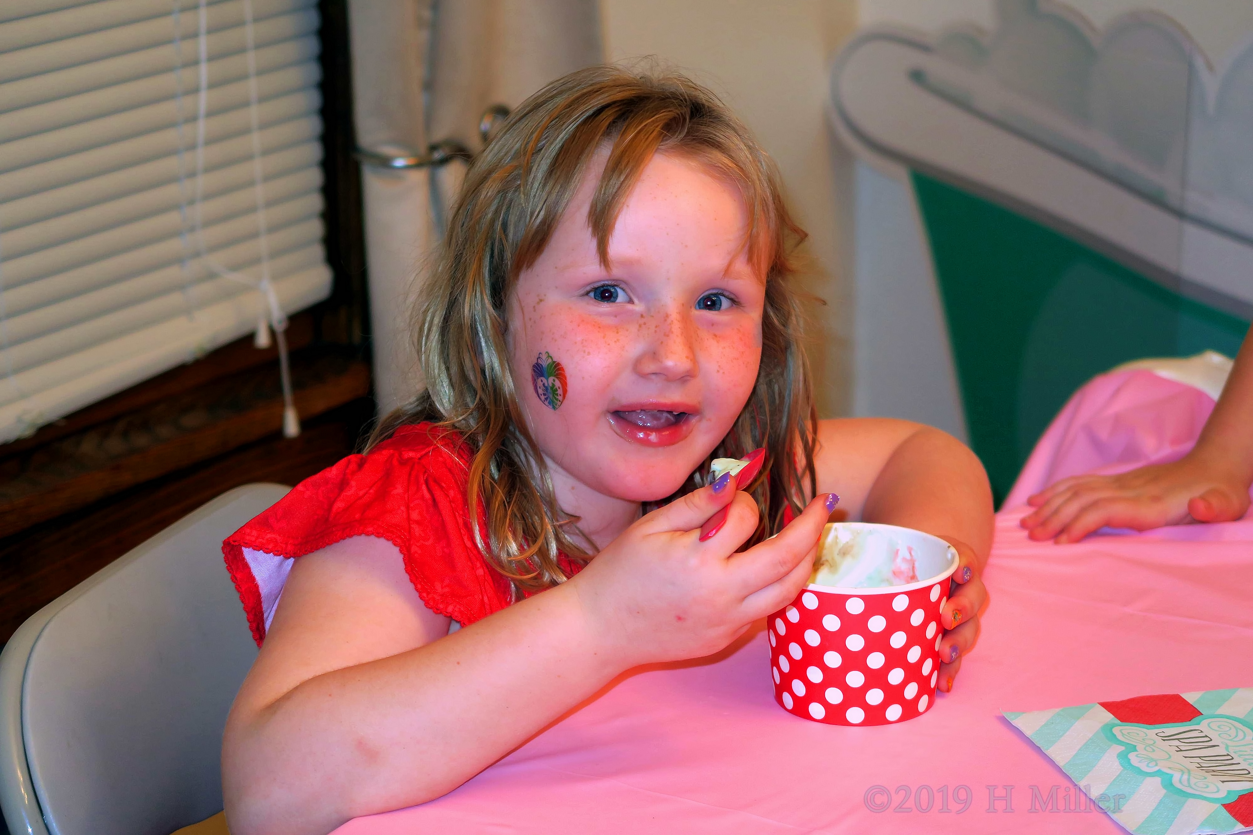 Temporary Tattoos And Tables! Dessert For Birthday Girl At The Girls Spa Party! 4 Temporary Tattoos And Tables! Dessert For Birthday Girl At The Girls Spa Party! 4