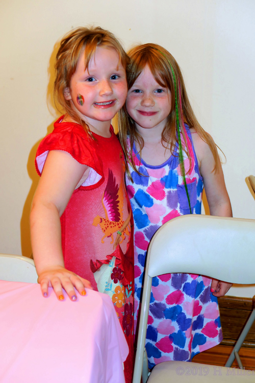 Happiness Hangs! Birthday Girl Poses With Friends At Spa Party! Happiness Hangs! Birthday Girl Poses With Friends At Spa Party!