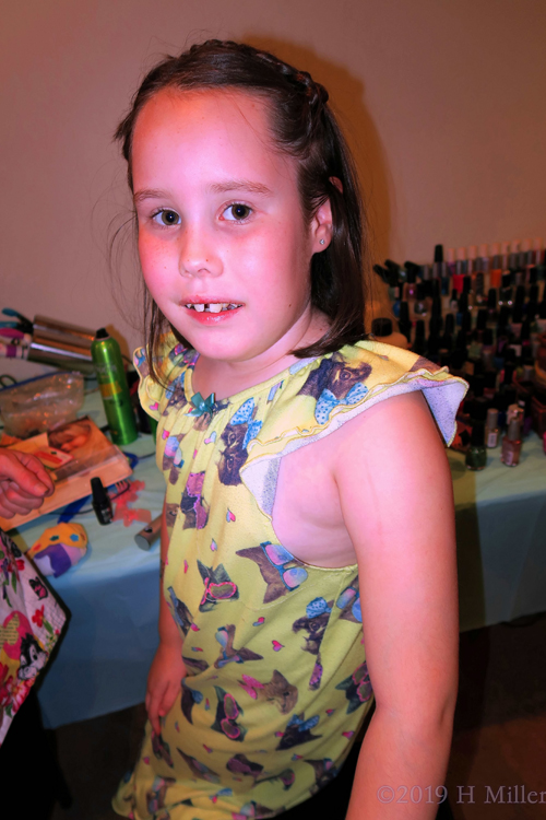 Party Guest Poses After Girls Facial! Party Guest Poses After Girls Facial!