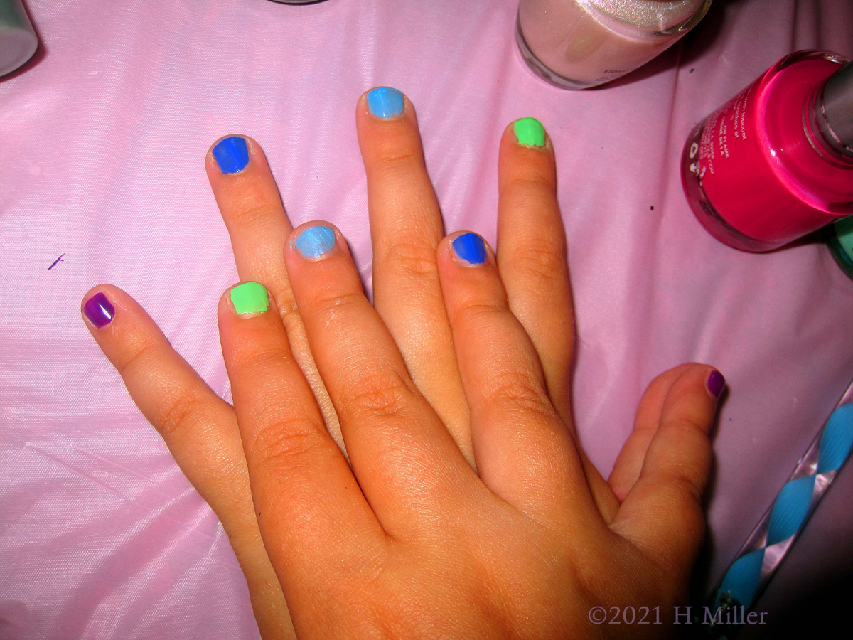 Kids Spa Birthday Party For Emma! 