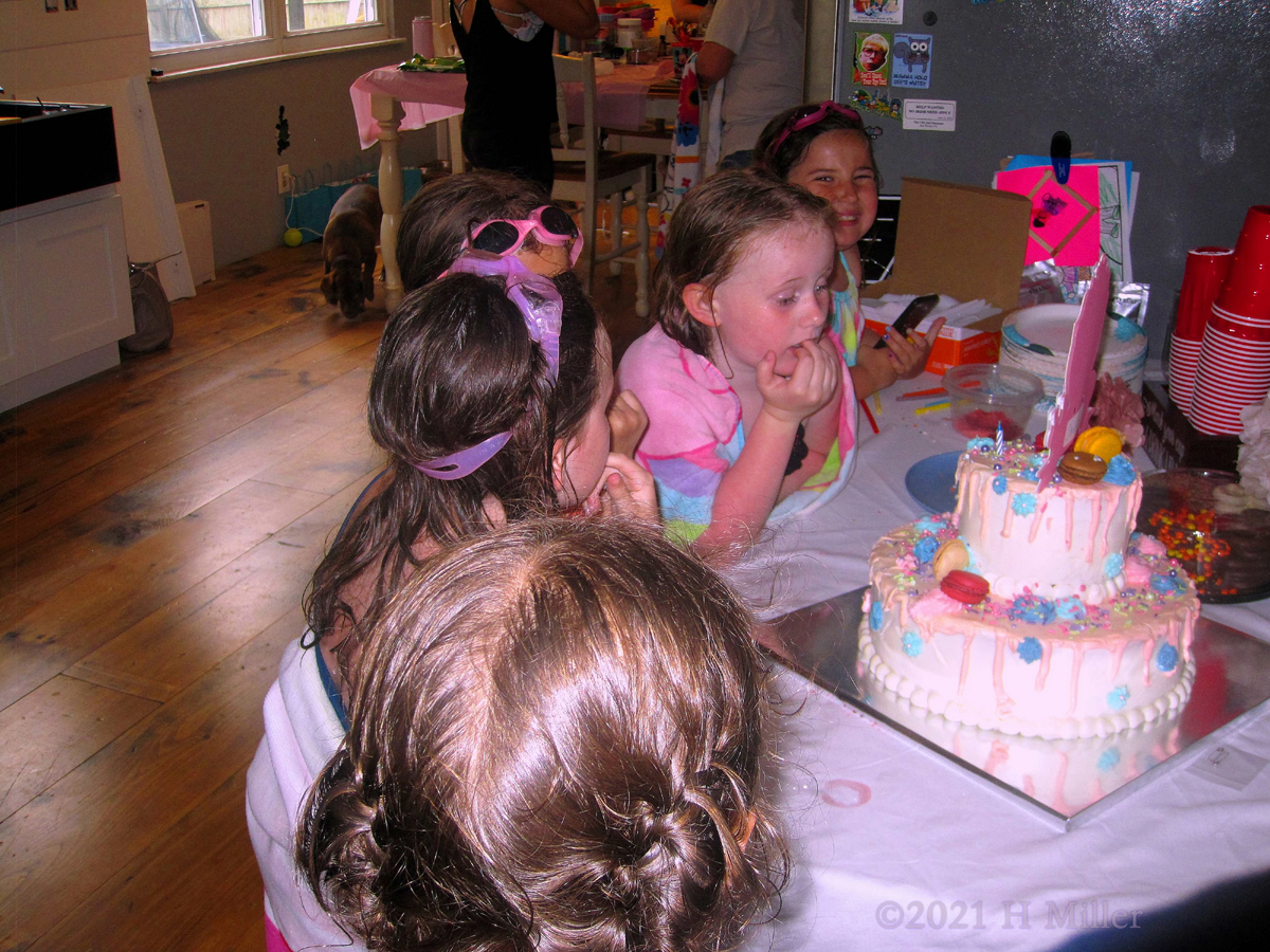 Kids Spa Birthday Party For Emma! 