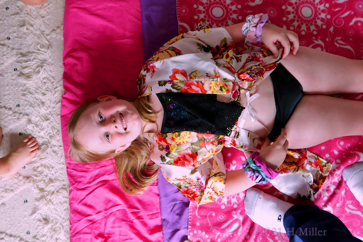 Kids Spa Birthday Party For Emma! 